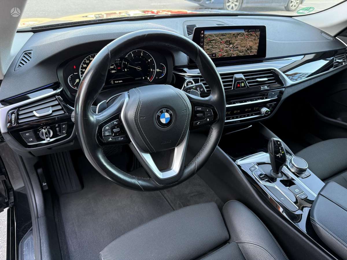 BMW 520, 2.0 l., wagon
