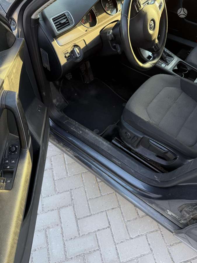 Volkswagen Passat, 1.6 l., Универсал
