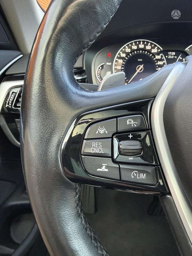 BMW 520, 2.0 l., universalas