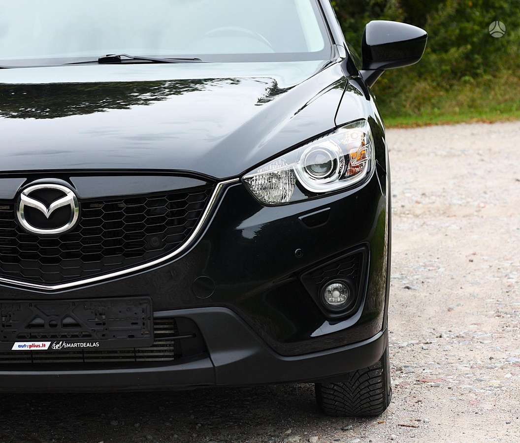 Mazda CX-5, 2.2 l., off-road / crossover