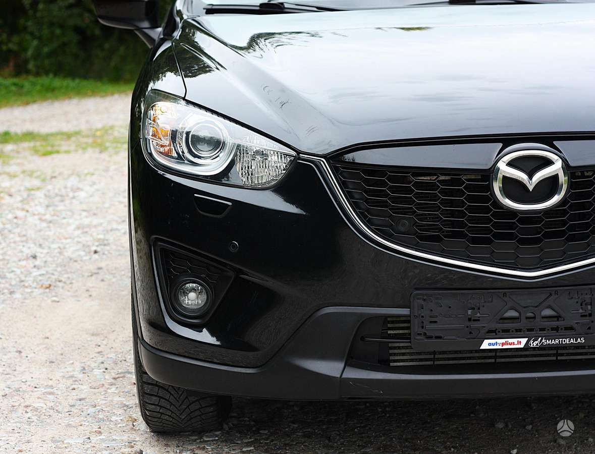Mazda CX-5, 2.2 l., off-road / crossover