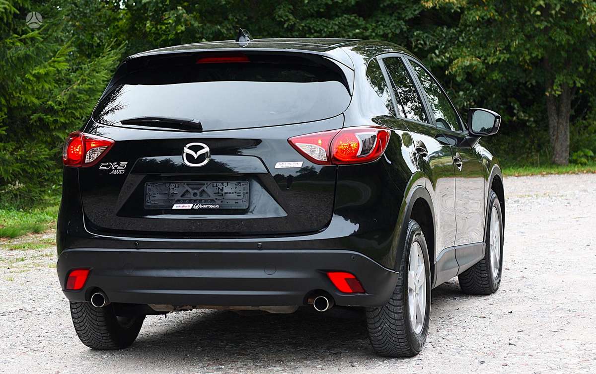 Mazda CX-5, 2.2 l., off-road / crossover