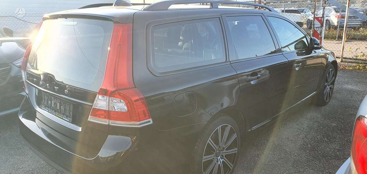 Volvo V70, 2.0 l., universalas