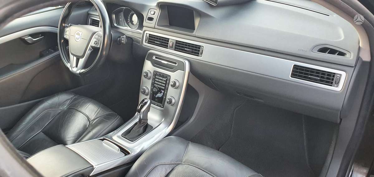 Volvo V70, 2.0 l., universalas