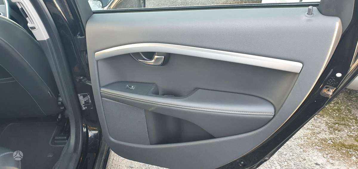 Volvo V70, 2.0 l., universalas