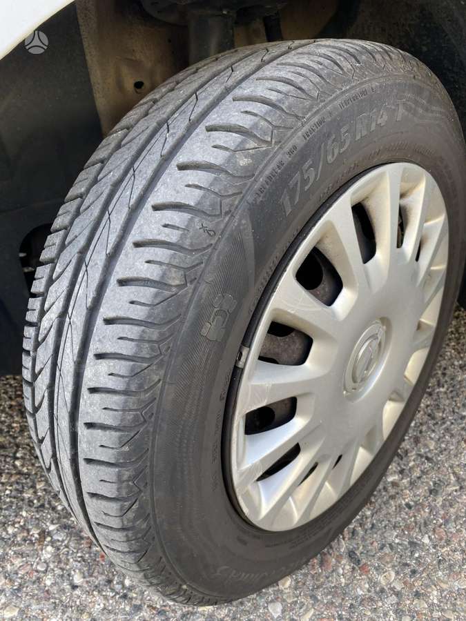 Opel Corsa, 1.2 l., Хэтчбек