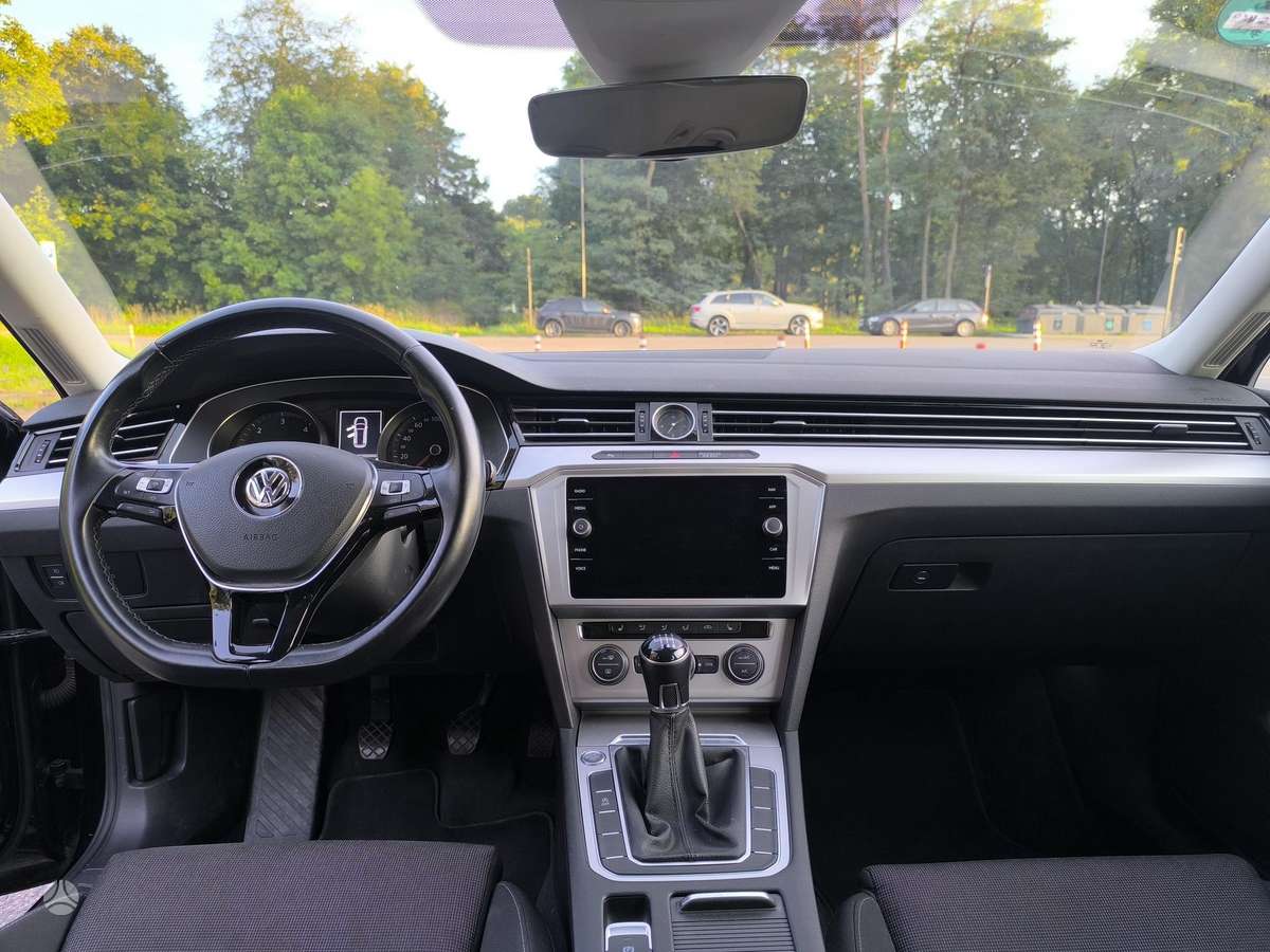 Volkswagen Passat, 2.0 l., Универсал