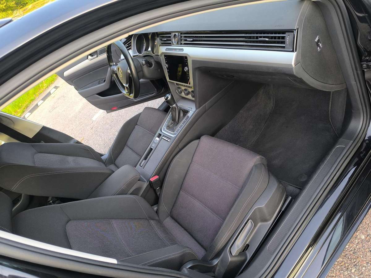 Volkswagen Passat, 2.0 l., Универсал