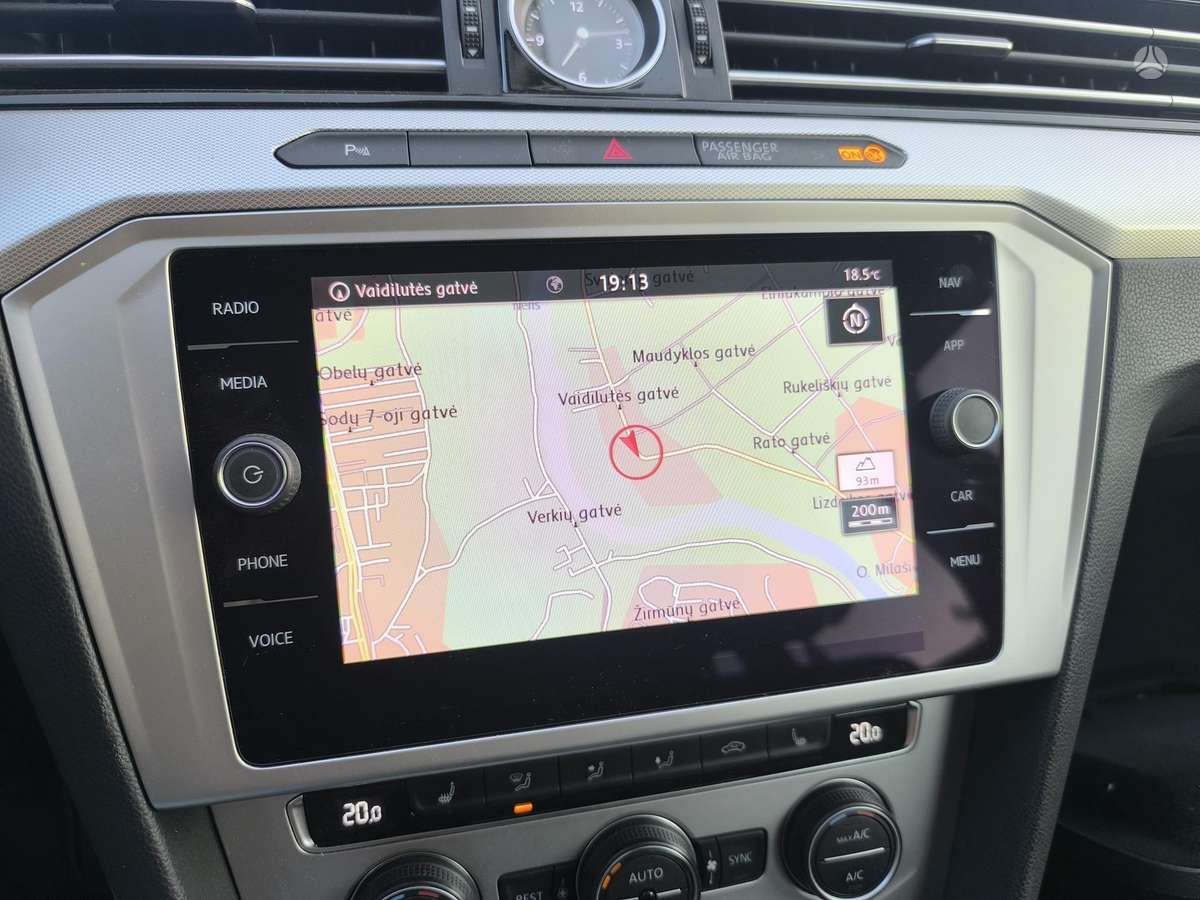 Volkswagen Passat, 2.0 l., Универсал