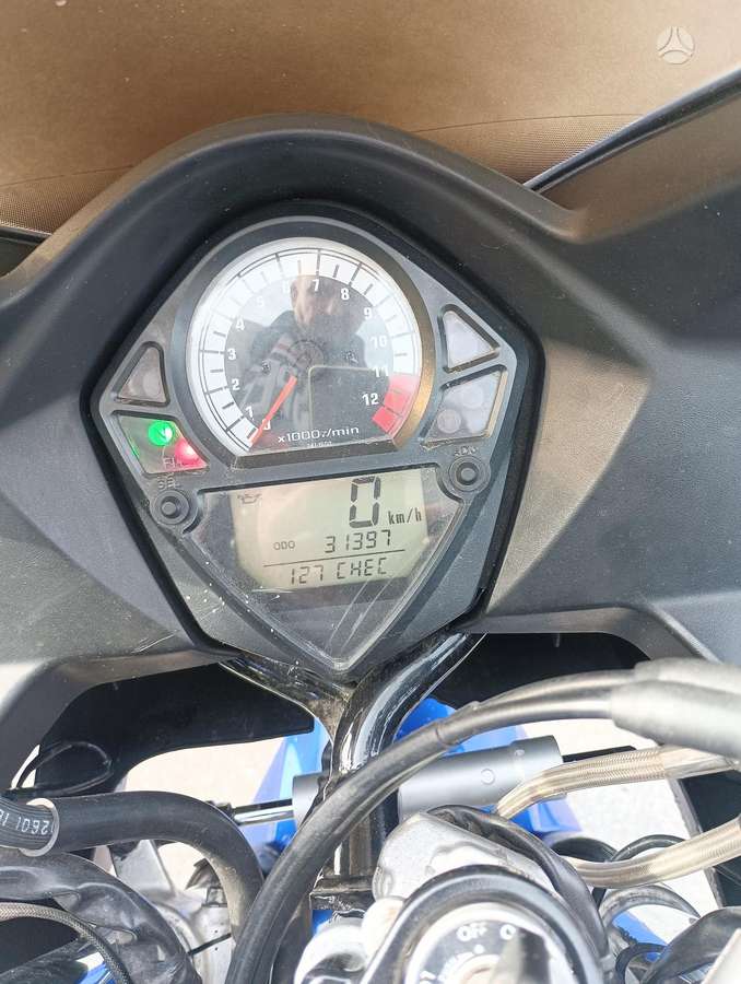 Suzuki SV 1000cc, superbikes