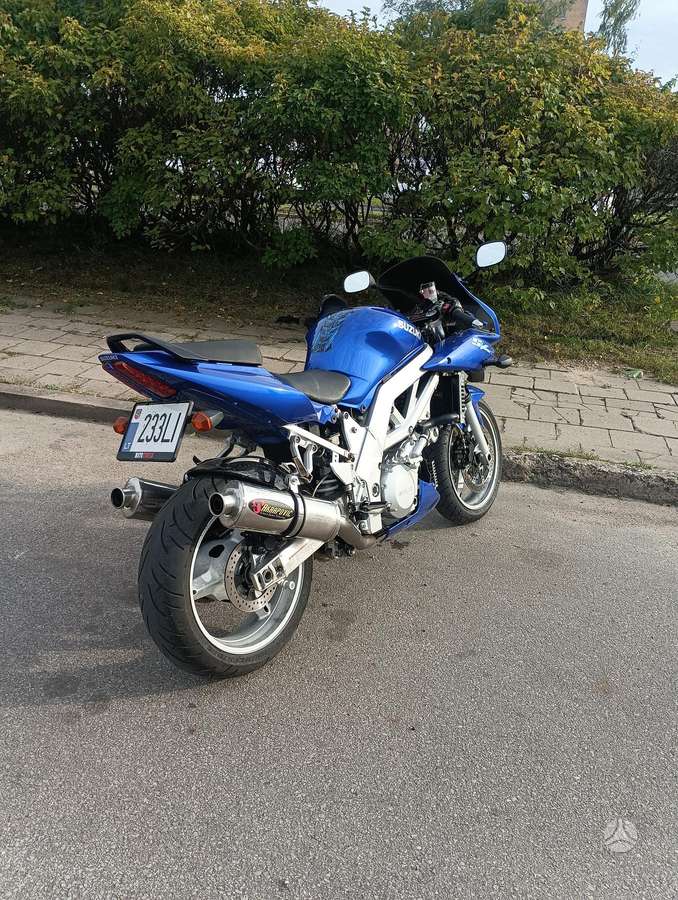 Suzuki SV 1000cc, superbikes