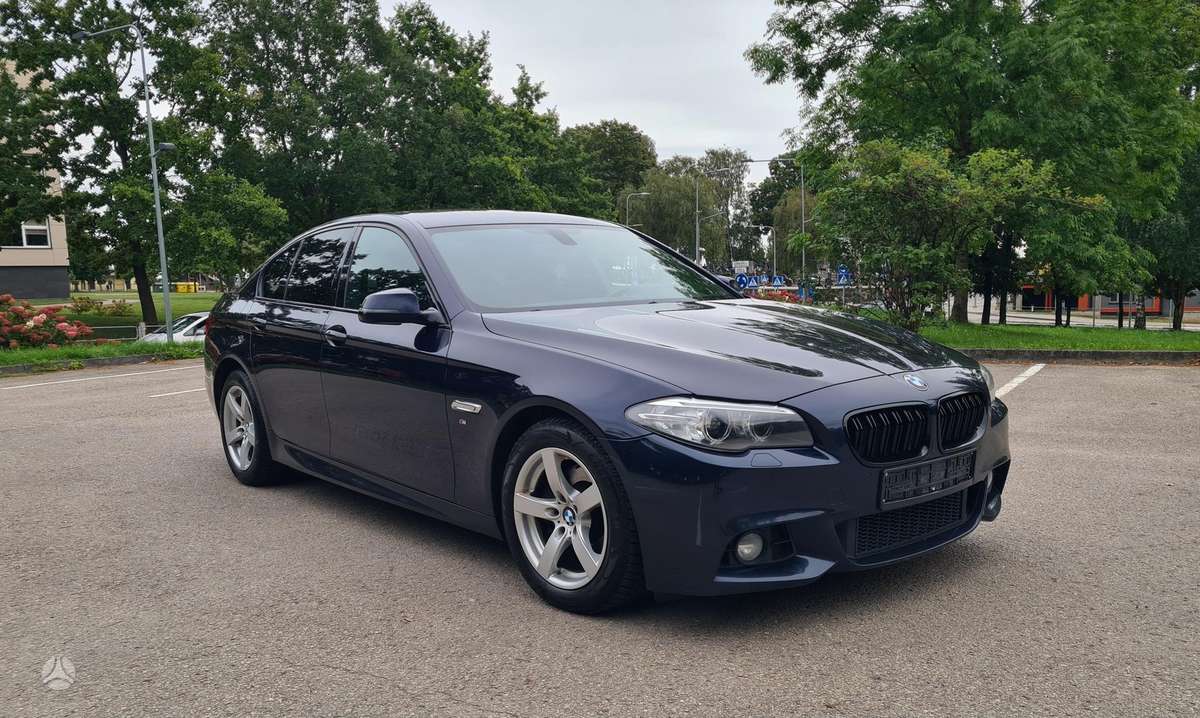 BMW 520, 2.0 l., Седан
