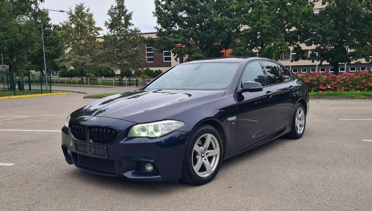 BMW 520, 2.0 l., Седан