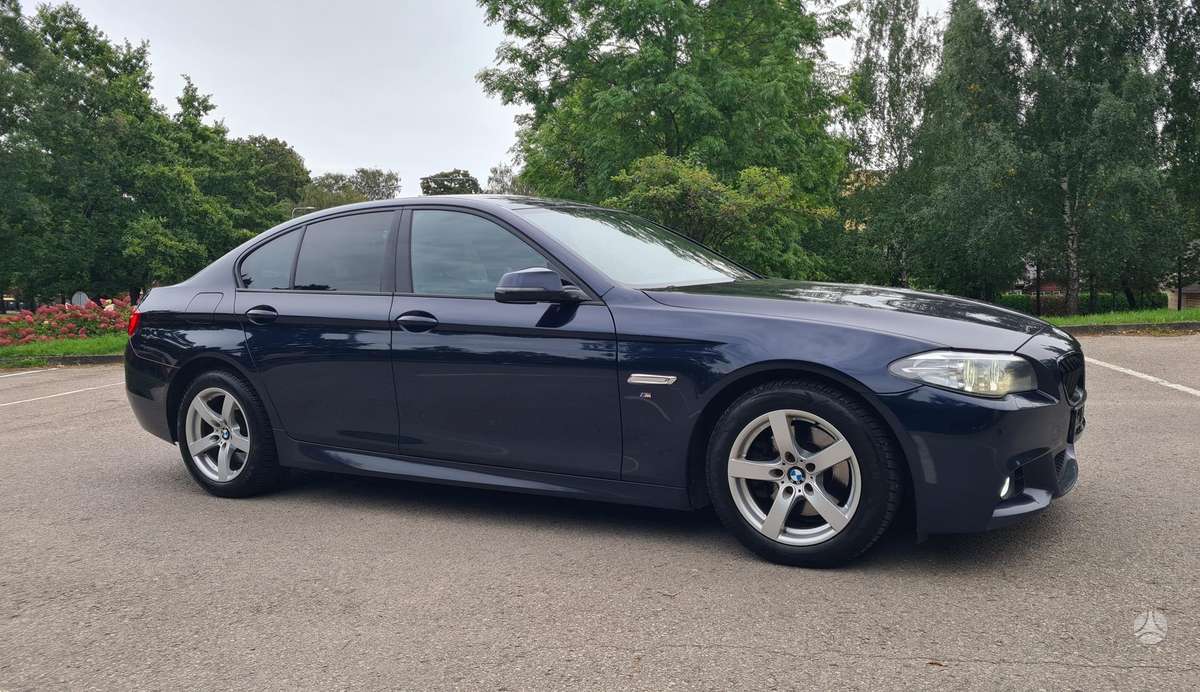 BMW 520, 2.0 l., Седан