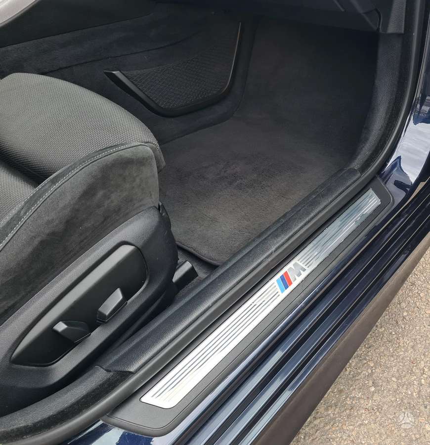 BMW 520, 2.0 l., Седан
