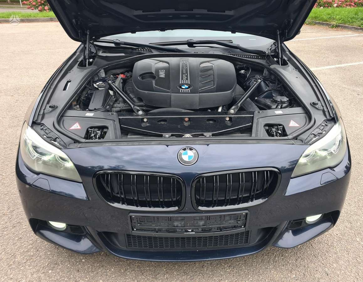BMW 520, 2.0 l., Седан