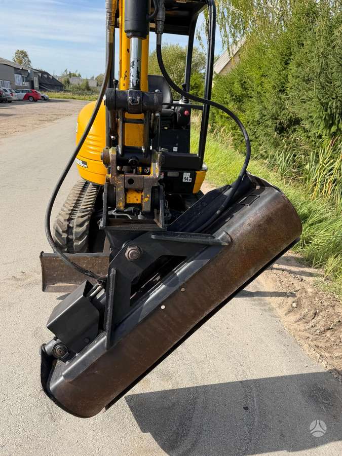 JCB 8026CTS, mini excavator