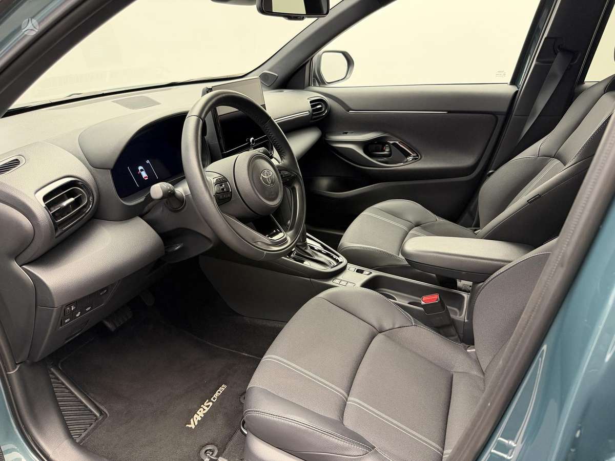 Toyota Yaris Cross - 8