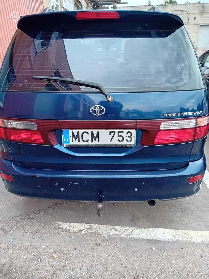 Toyota Previa - 6