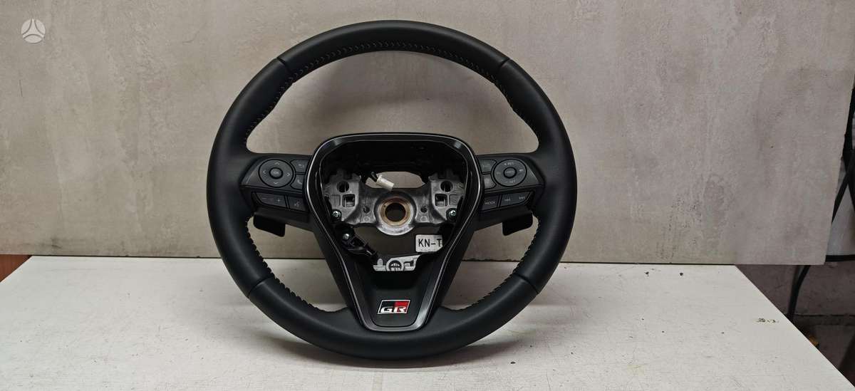 Toyota RAV4 panelė, apdailos detalės, oro pagalvės
