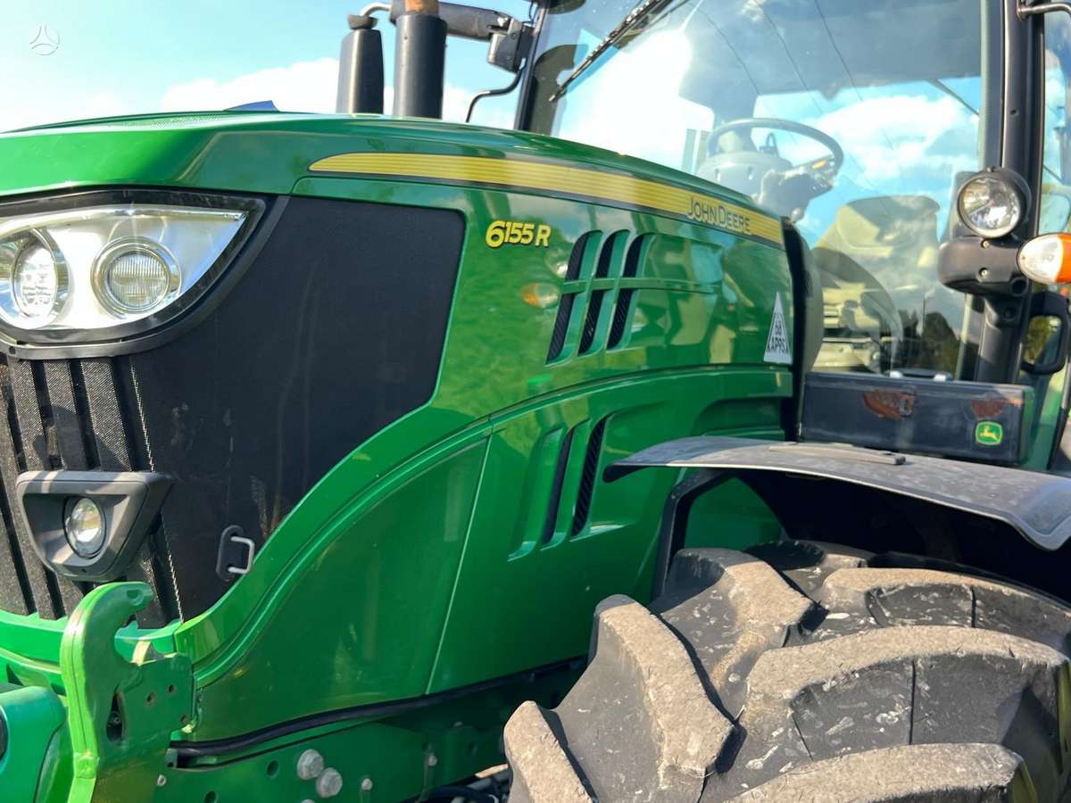 John Deere 6155R, tractors