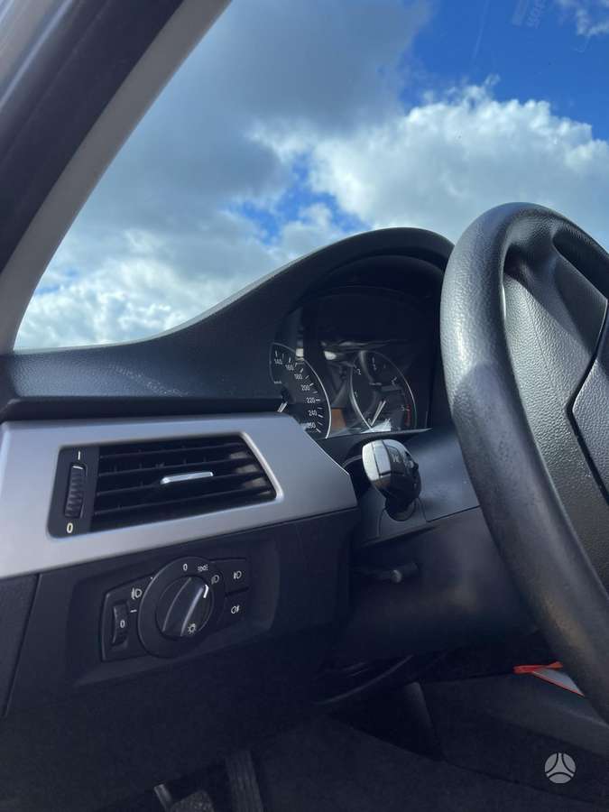 BMW 320, 2.0 l., Универсал