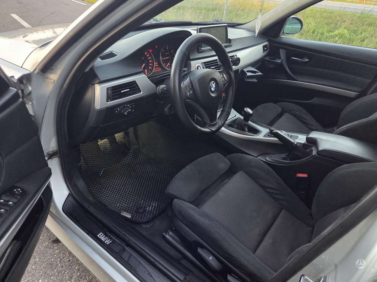 BMW 320, 2.0 l., Универсал