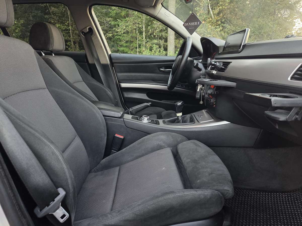 BMW 320, 2.0 l., Универсал