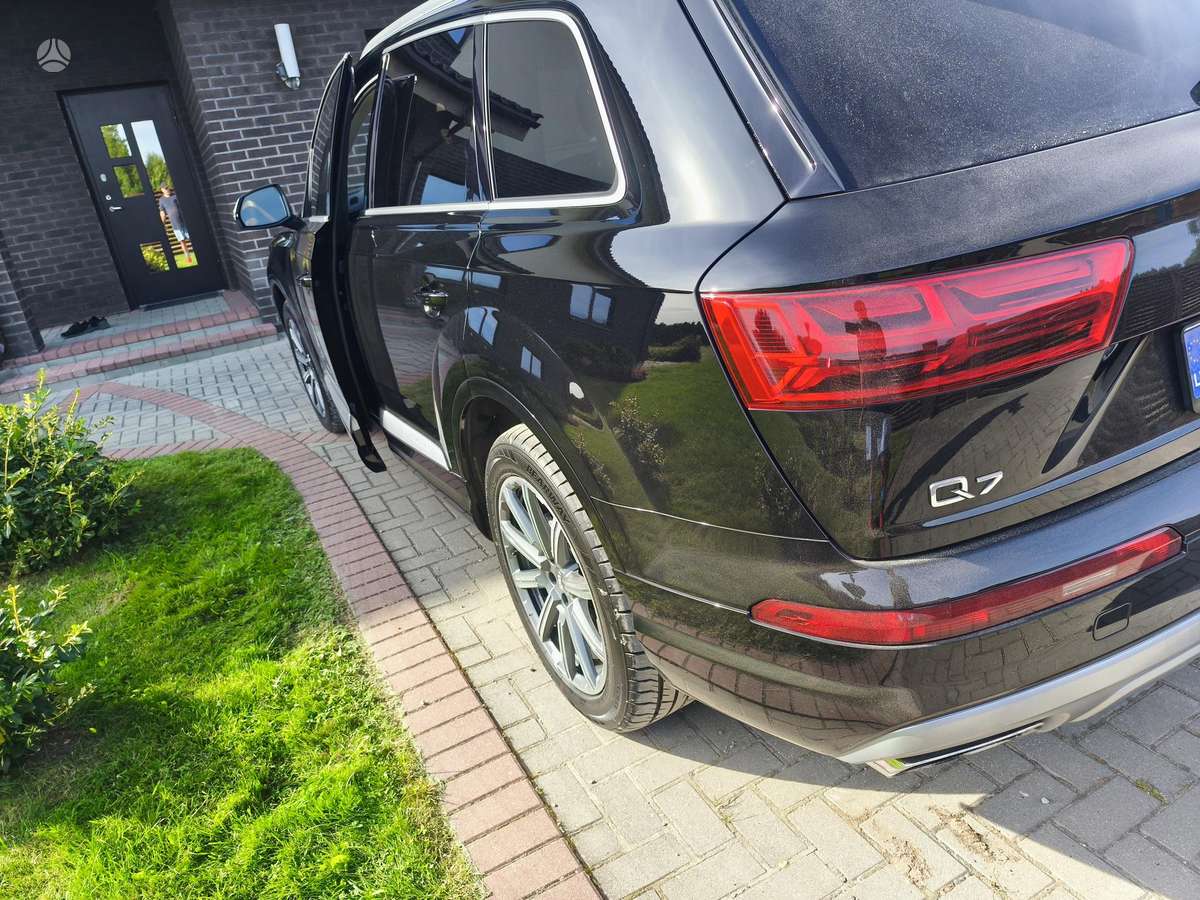 Audi Q7, 3.0 l., Внедорожник / Кроссовер