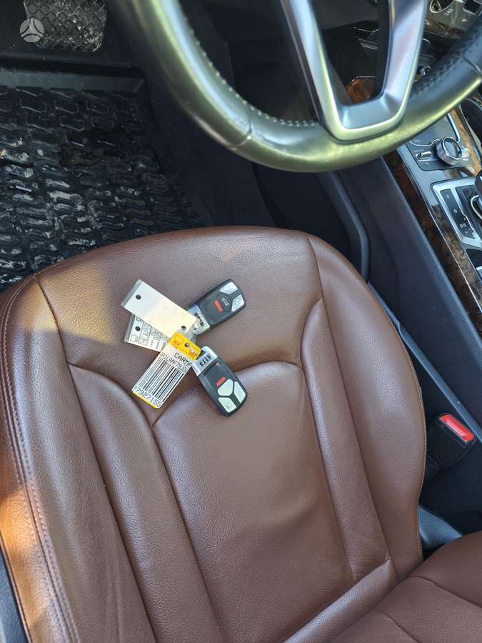 Audi Q7, 3.0 l., Внедорожник / Кроссовер