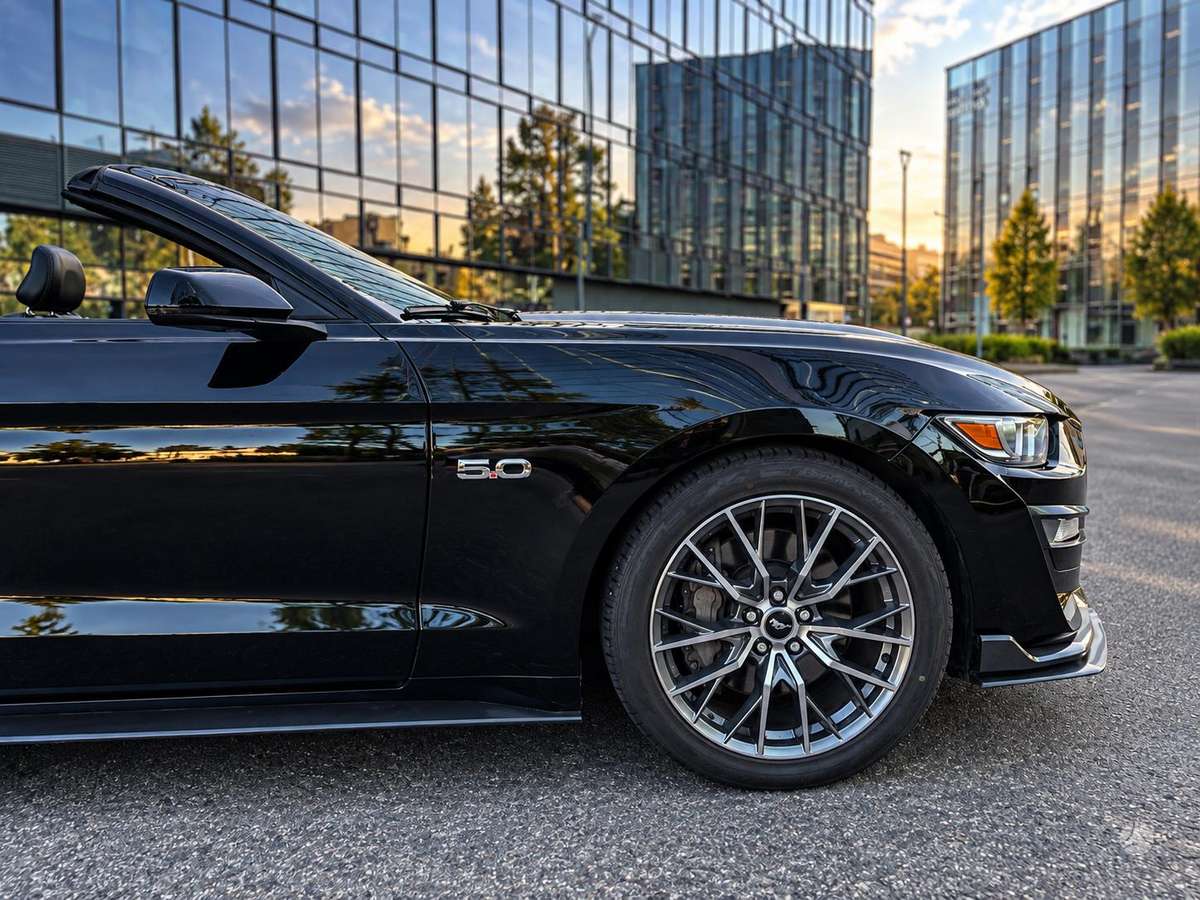 Ford Mustang, 5.0 l., Кабриолет