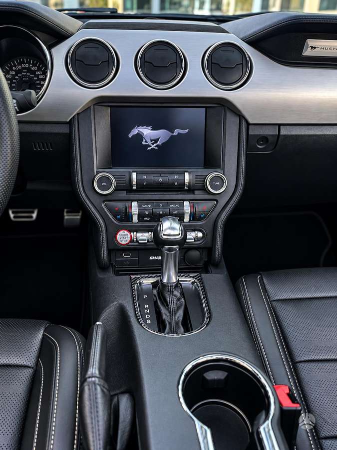 Ford Mustang, 5.0 l., Кабриолет