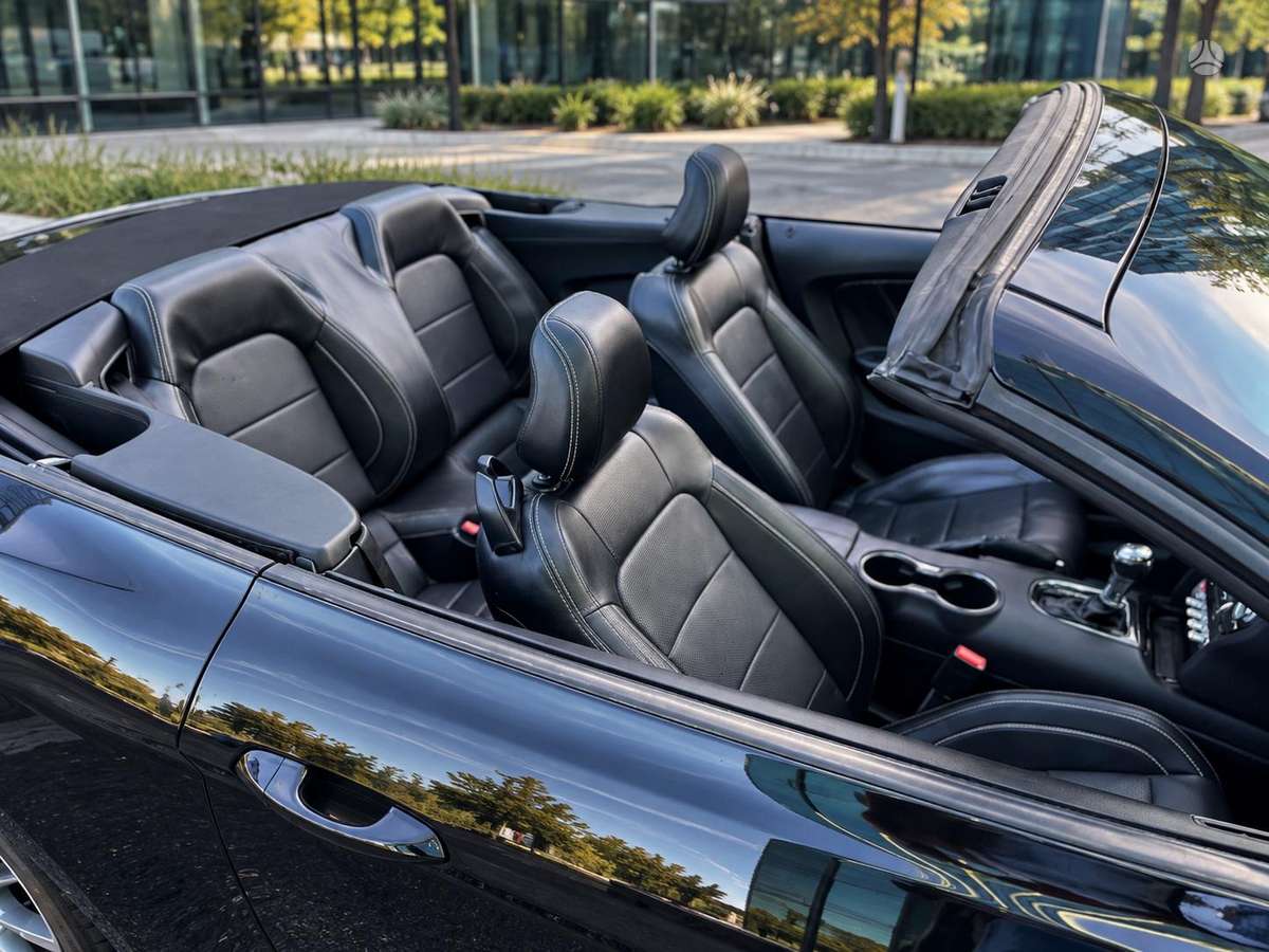 Ford Mustang, 5.0 l., Кабриолет