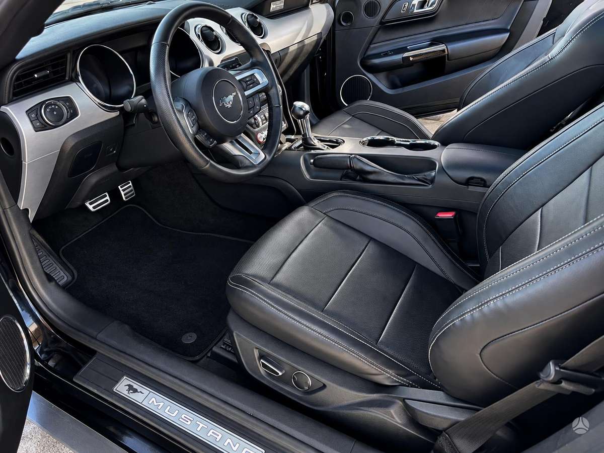 Ford Mustang, 5.0 l., Кабриолет