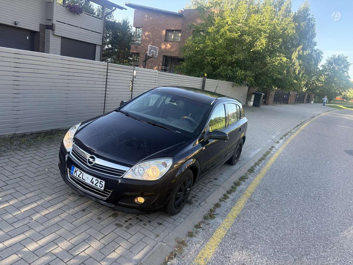 Opel Astra, 1.3 l., Хэтчбек