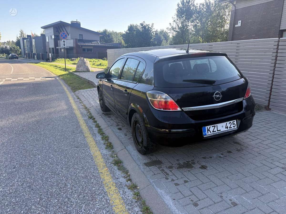 Opel Astra, 1.3 l., Хэтчбек