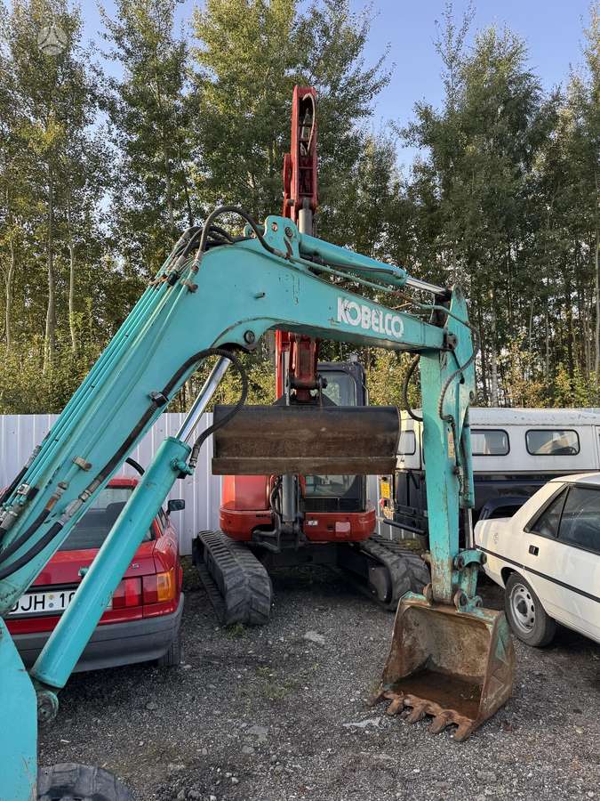 Kobelco S60, mini excavator