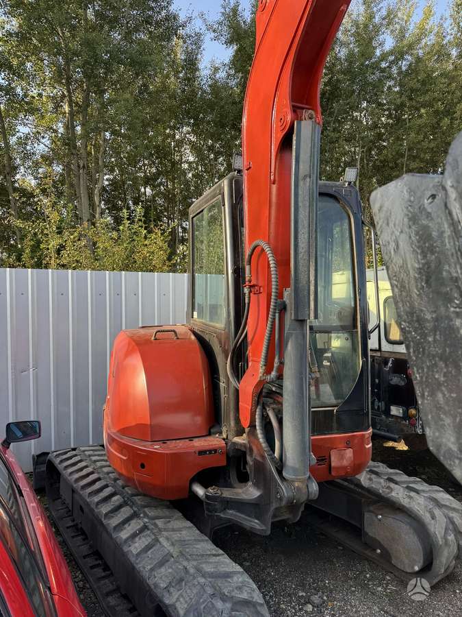 Kobelco S60, mini excavator