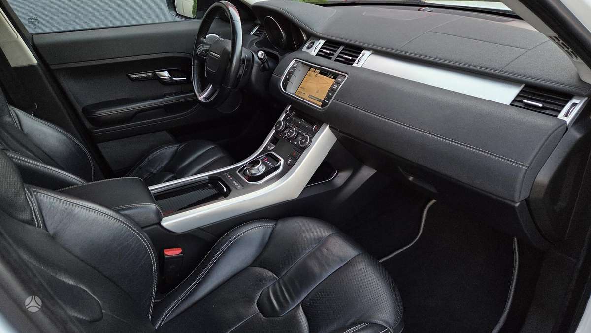 Land Rover Evoque, 2.2 l., off-road / crossover