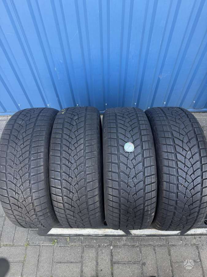 Goodyear Ultra Grip Performance (2018m), winter 265/60 R18