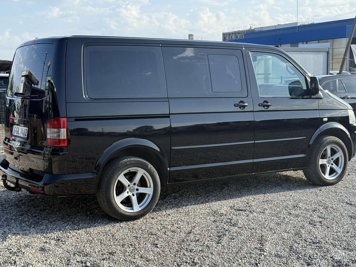 Volkswagen Multivan, 2.5 l., Минивэн