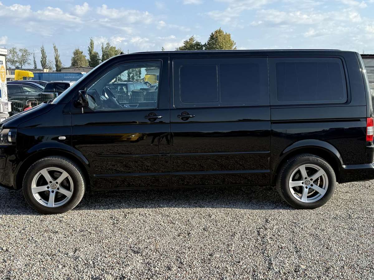 Volkswagen Multivan, 2.5 l., Минивэн