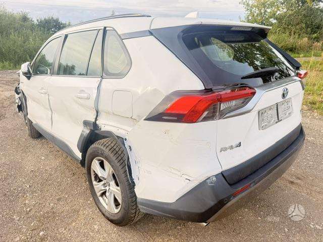 Toyota RAV4 - 12