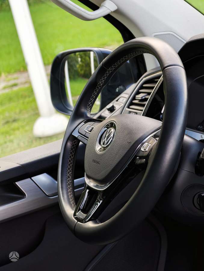 Volkswagen Multivan, 2.0 l., mpv / minivan