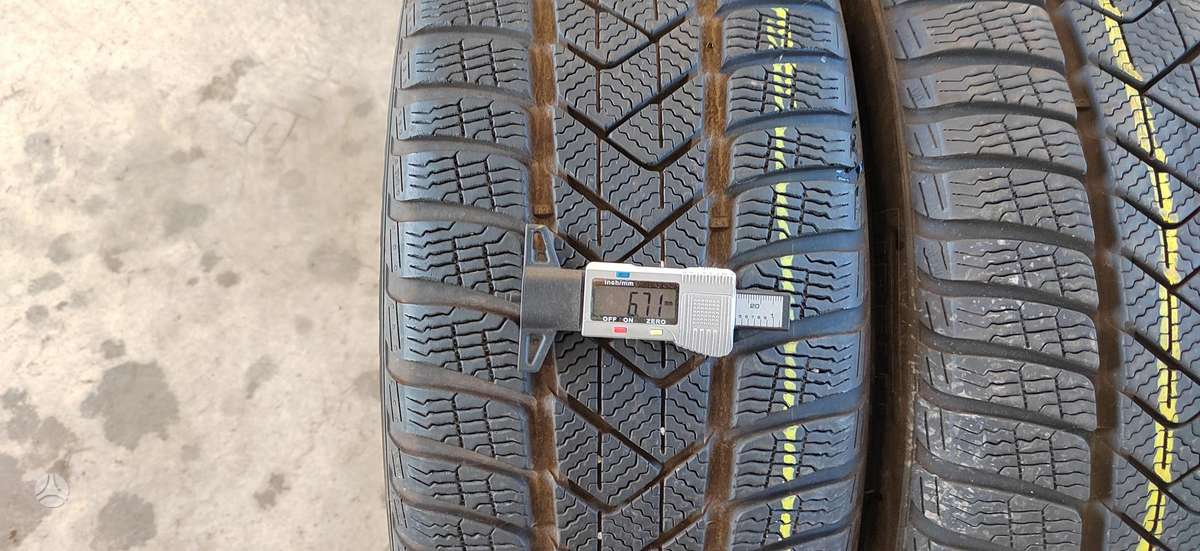 Pirelli Soto Zero 3, winter 225/45 R19