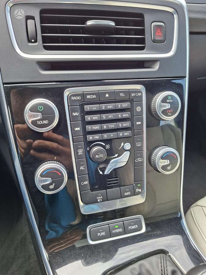 Volvo V60 - 11