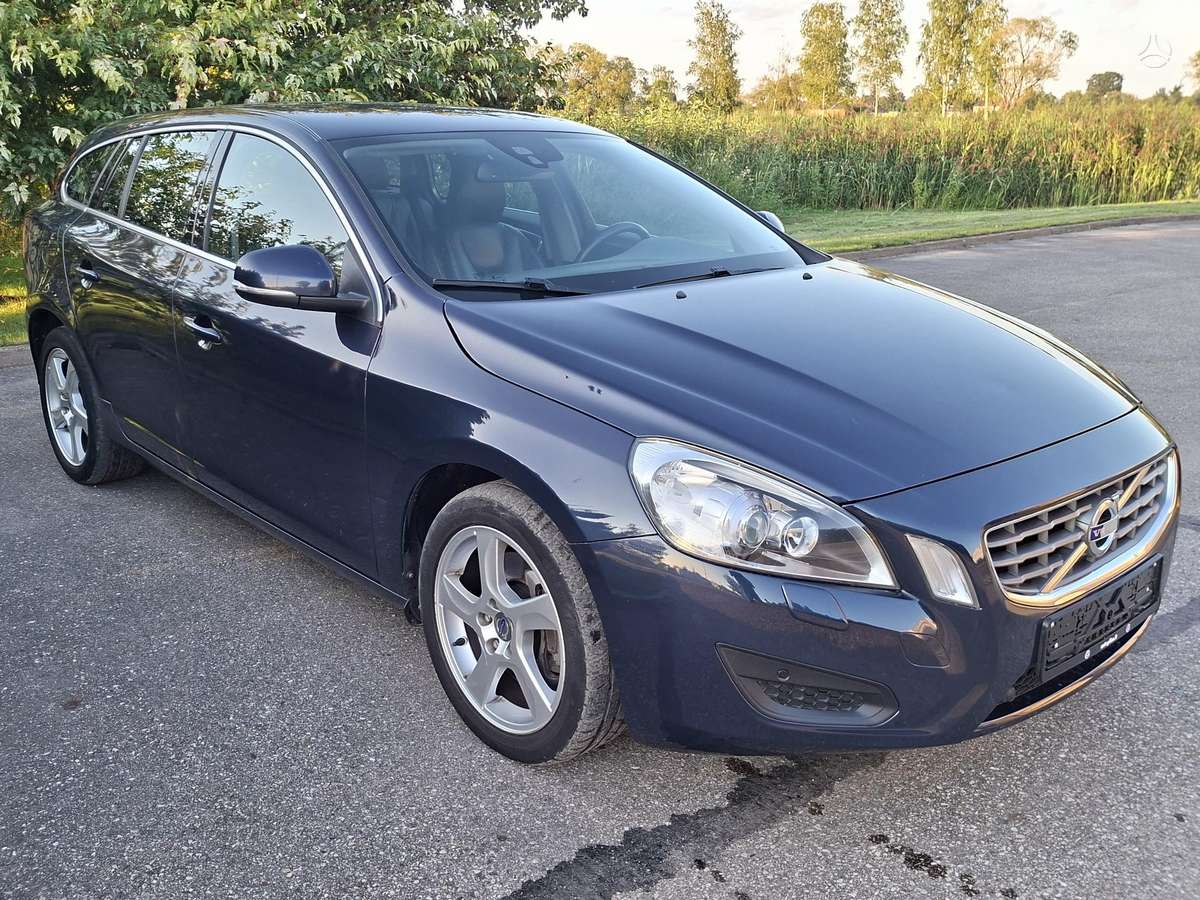 Volvo V60, 2.4 l., Универсал