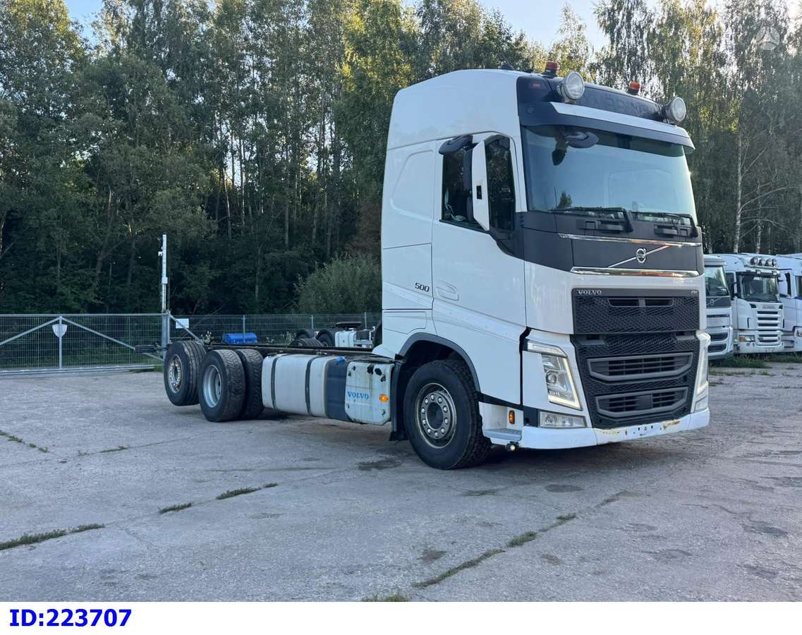Volvo FH13 500 6x2, шасси