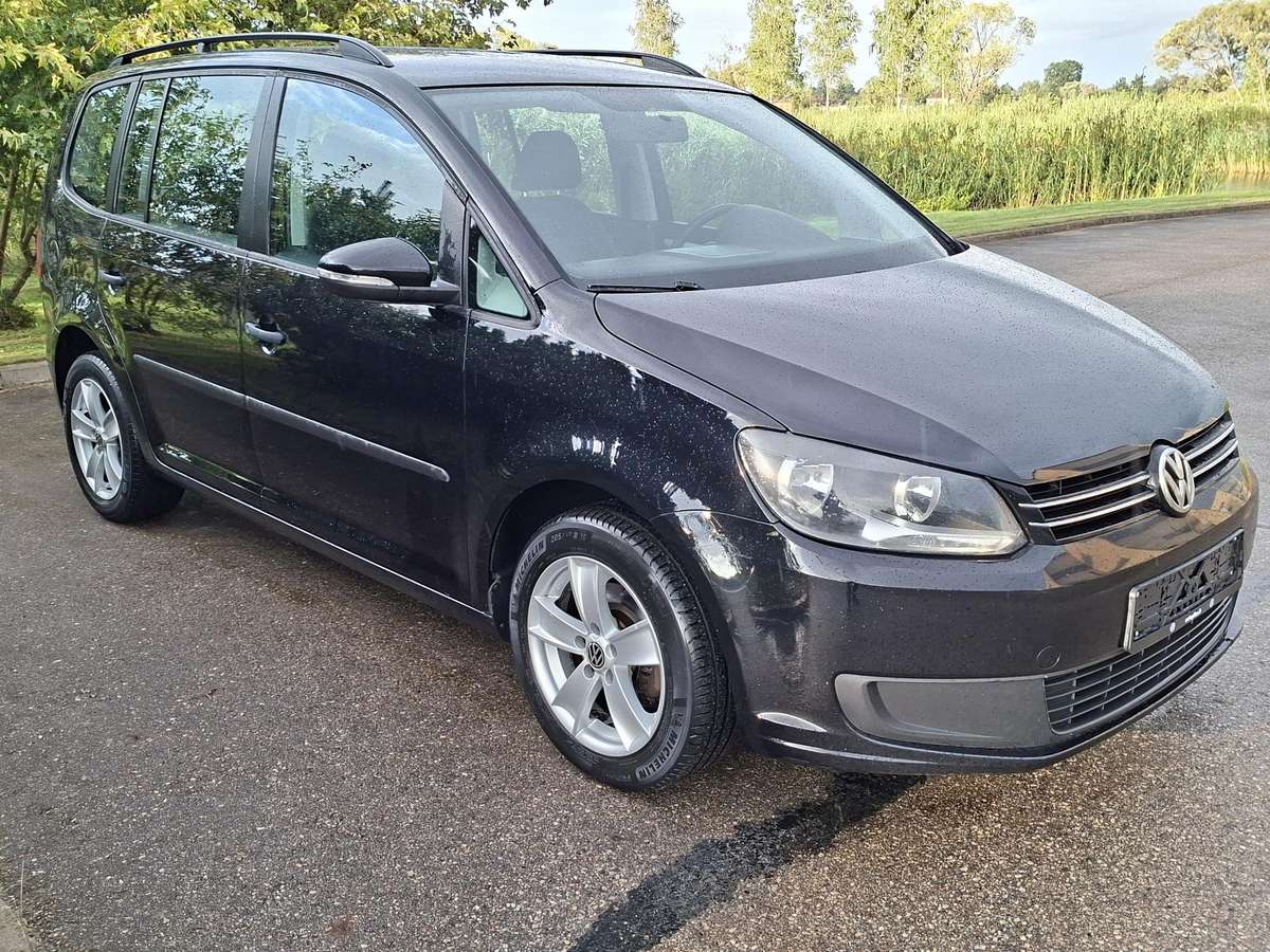 Volkswagen Touran - 5
