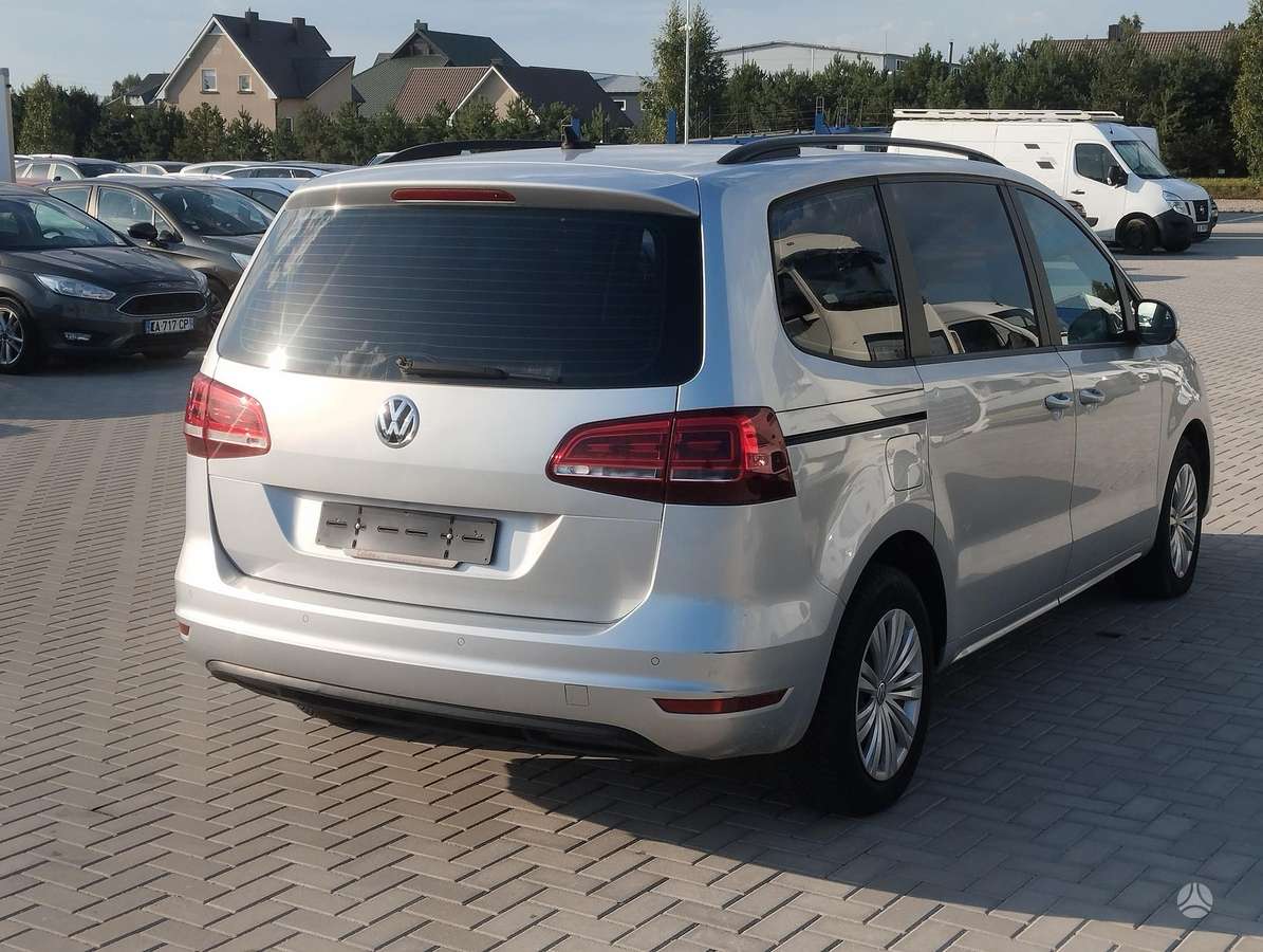 Volkswagen Sharan - 3
